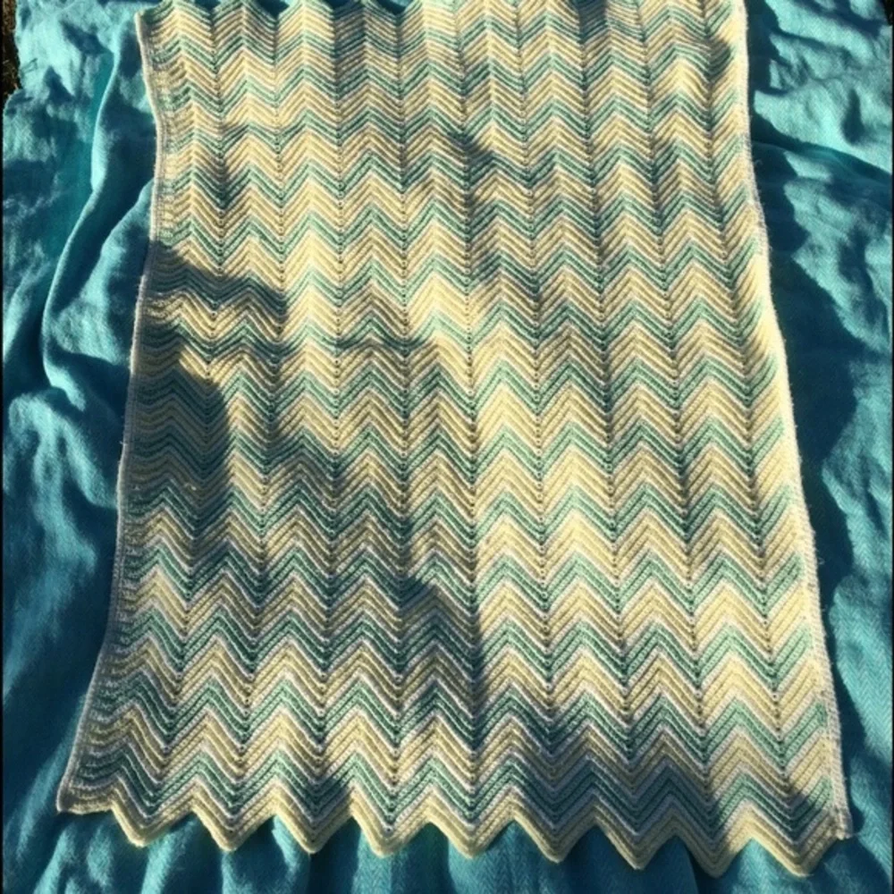 Handmade Knitted Chevron Pattern Baby Blanket